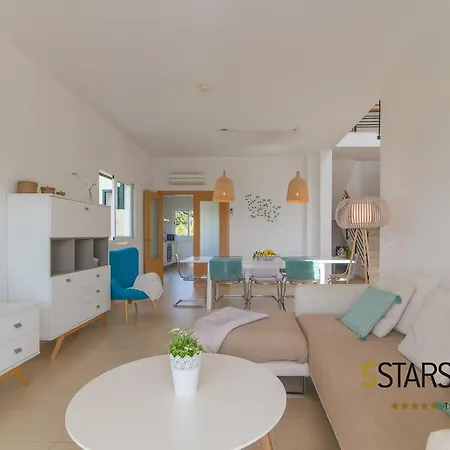 - 218314 * Alcudia (Mallorca)